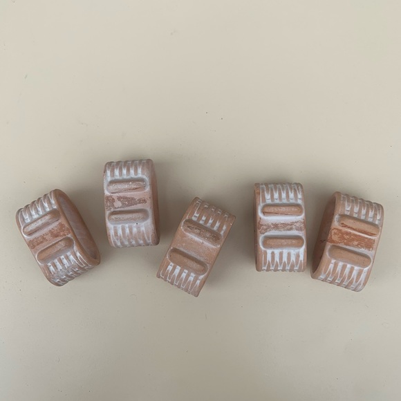 Napkin Rings / Holders Terracotta Woven Design - Picture 5 of 8